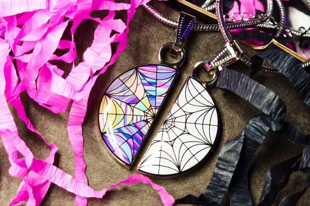 Ophelia Hall Window Necklace, Wednesday Addams Necklace Enid